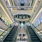 Super Townhouse Malabar Illam