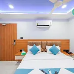 Glitz Hotels Q One - Nr Ernakulam Junction