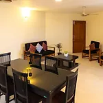 Best - Serviced Apartments In Marine Drive With Garden View - Ernakulam