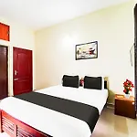 Super Hotel O Nettoor Near Lakeshore Hospital