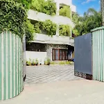 Super Collection O Vazhakkala Kakkanad