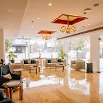 Hotel Seven Lights