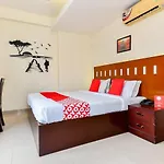 Metro Kochin Business Hotel