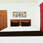 Super Hotel O Srm Road Kochi