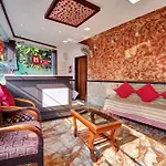 Super Hotel O Ernakulam Near North Railway Station