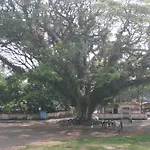 Hebron Inn