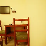 Oyo 4824 Hotel Star