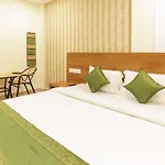 Treebo Trend Cmks Gulmohar Suites