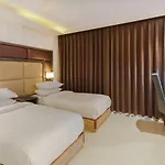 Aura One Hotel