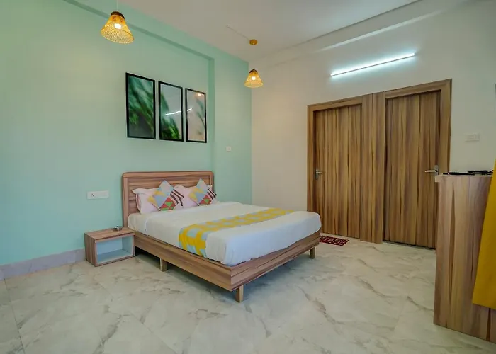 Oyo 79233 Hotel Hive Stays