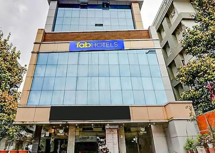 Fabhotel Pgs Inn