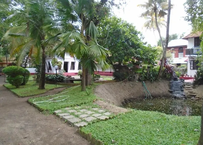 Eden Garden Farm Stay
