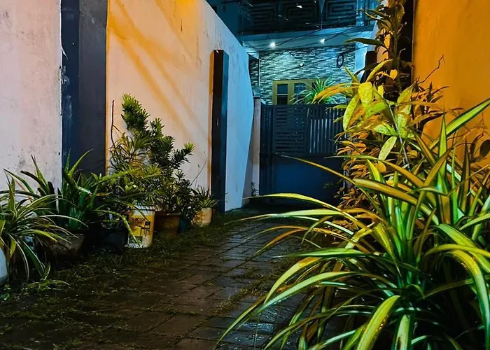 Babylon Homestay