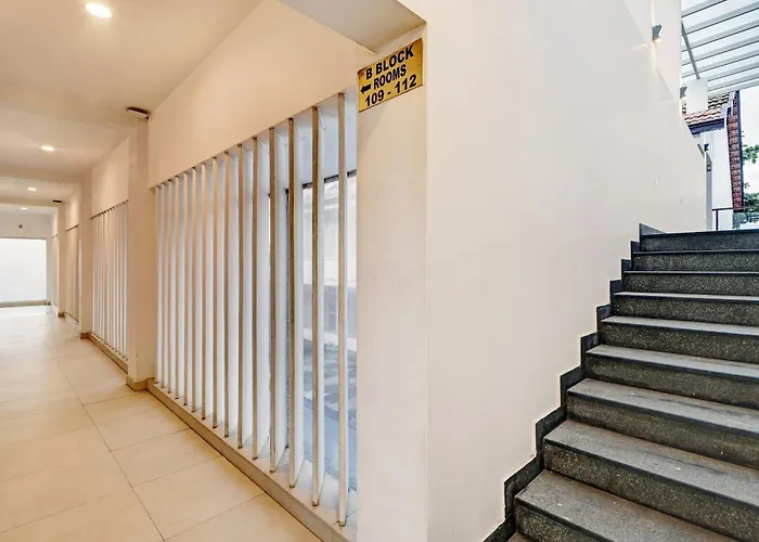 Townhouse Oak Edassery\'S Sealine Villa Stay