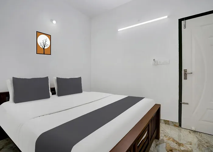 Super Hotel O Eva Residency