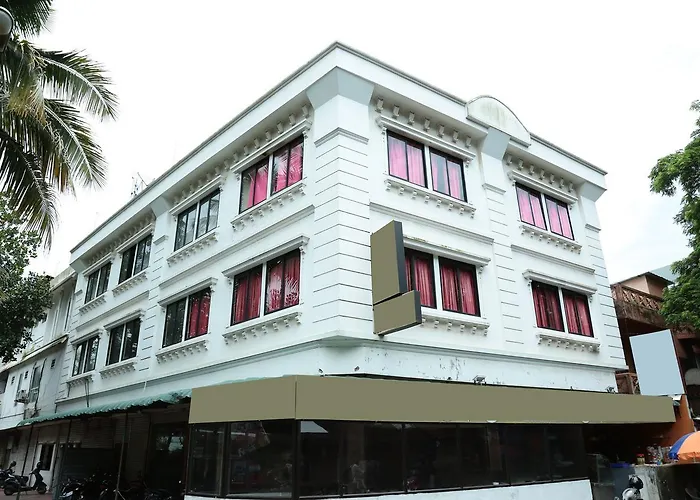 Oyo 9310 Hotel Viceroy