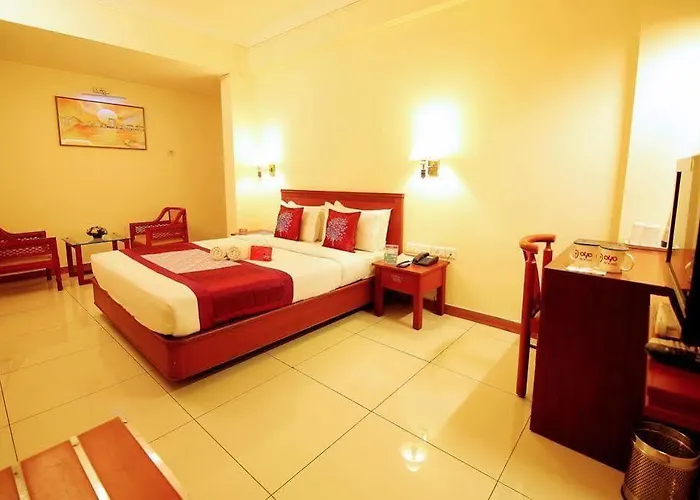Oyo Rooms Mg Road Durbar Hall Ground