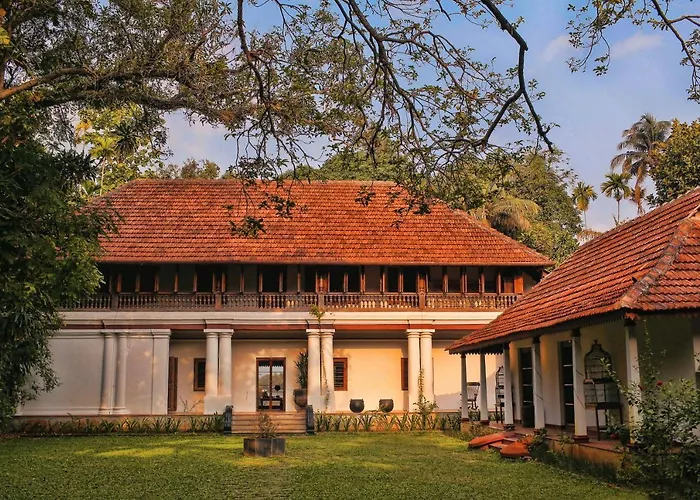 Chittoor Kottaram Royal Mansion - A Cgh Earth Saha Experience