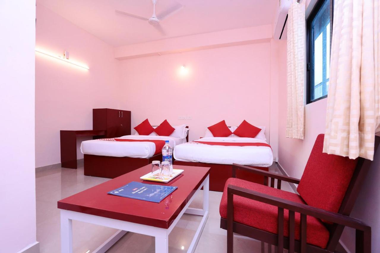 Hotel Oyo 13577 Tkr Metro Residency