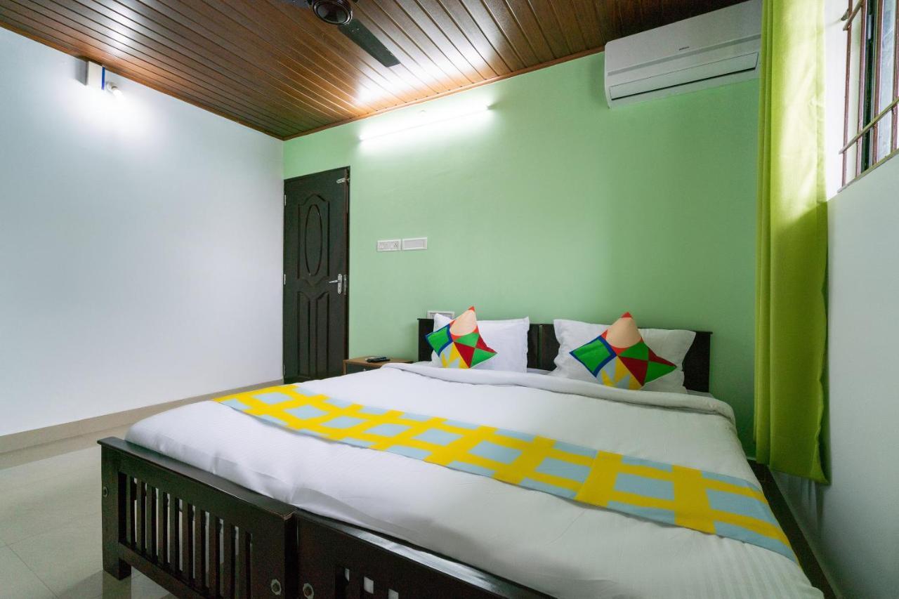 Guest house Oyo Home 49697 Aj Apartments