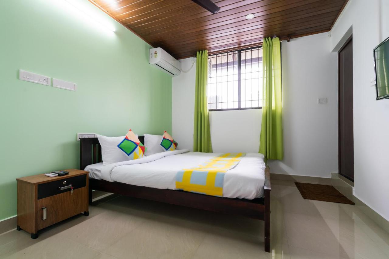 Oyo Home 49697 Aj Apartments 3* Kochi