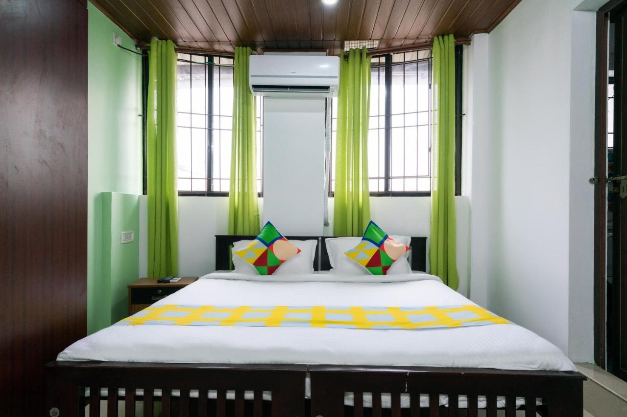 Oyo Home 49697 Aj Apartments Kochi