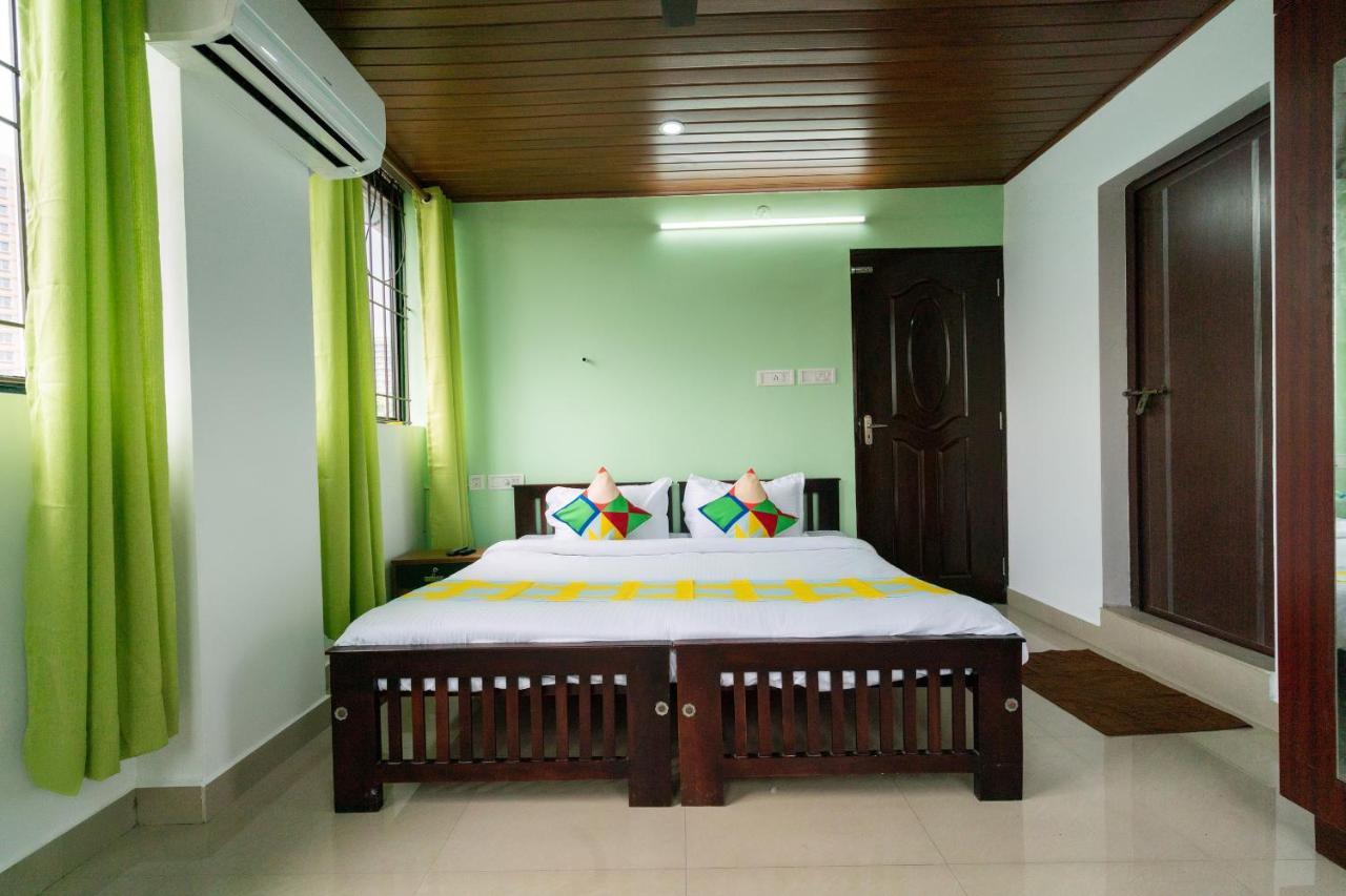 Oyo Home 49697 Aj Apartments