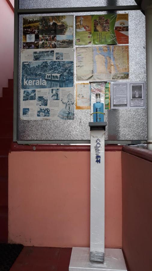 Valiyathayil * Kochi