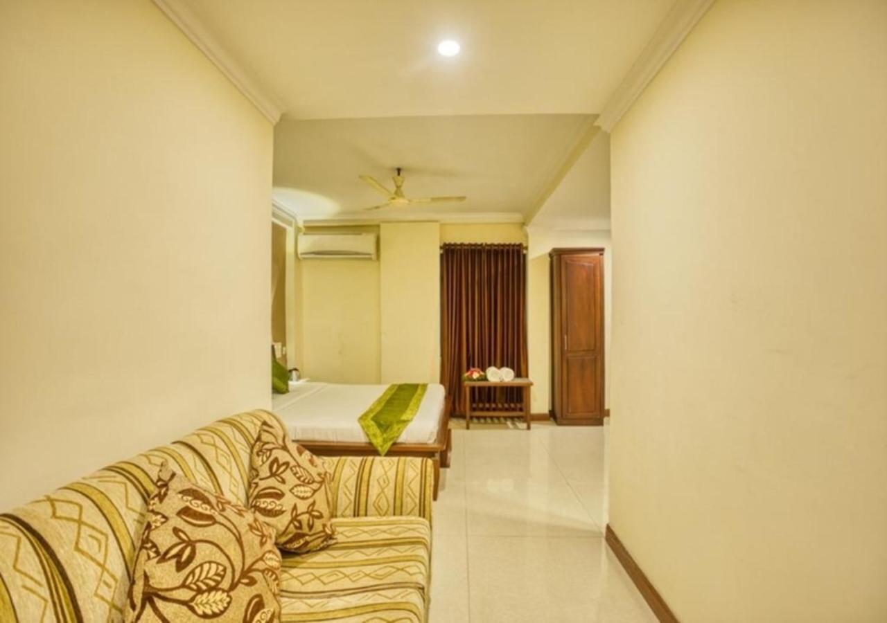 Pearl Palace Hotel 3*