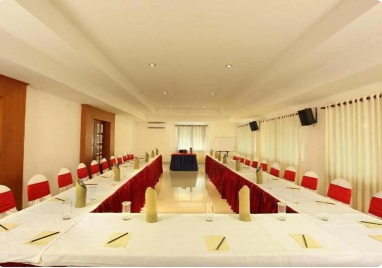 Pearl Palace Hotel 3*