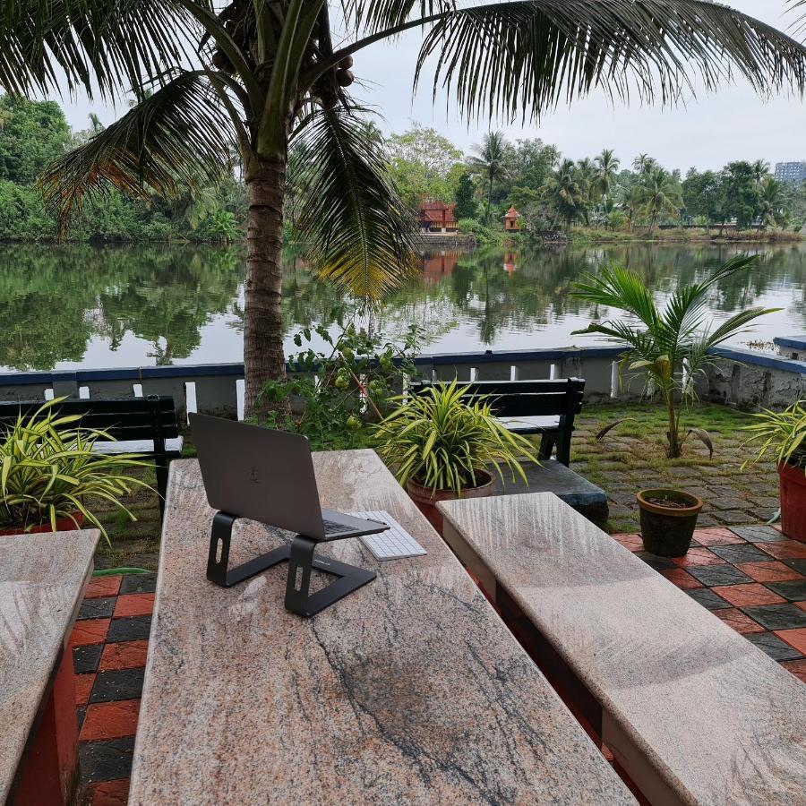 Holiday home Muralee'S Riverside Villa In Kochi Kochi