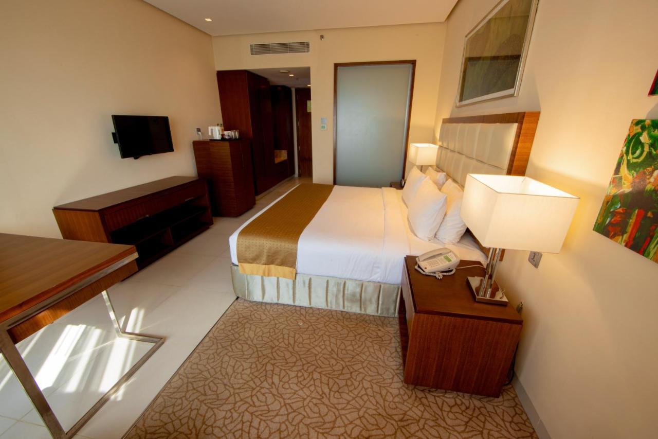 Cochin By Ihg Hotel 5*
