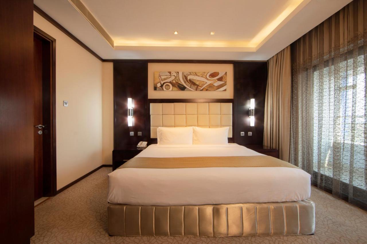 Cochin By Ihg Hotel