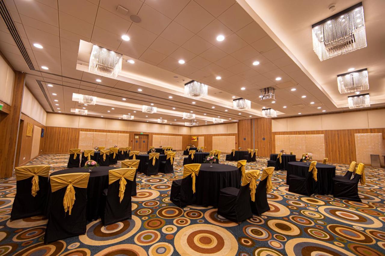Hotel Cochin By Ihg 5*