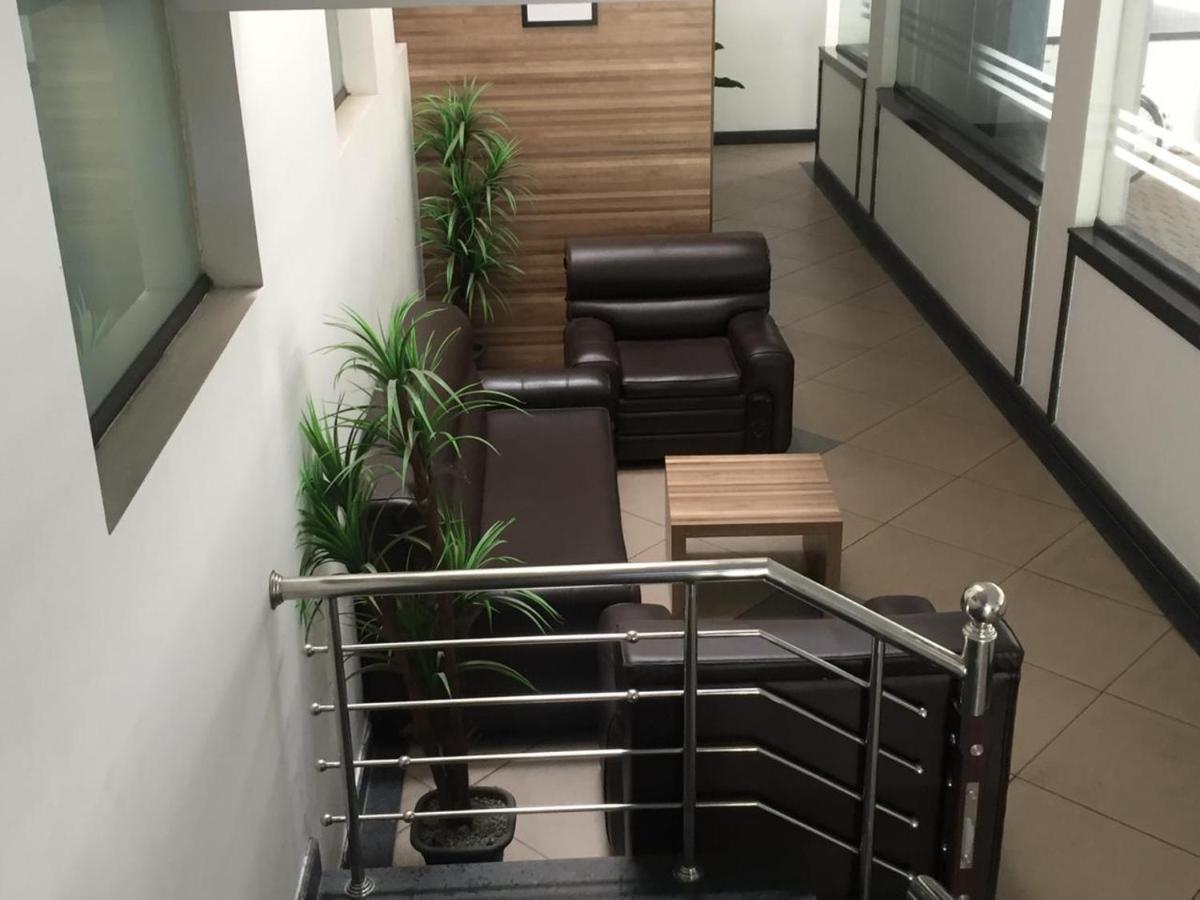 Hotel Mirage Residency Kochi