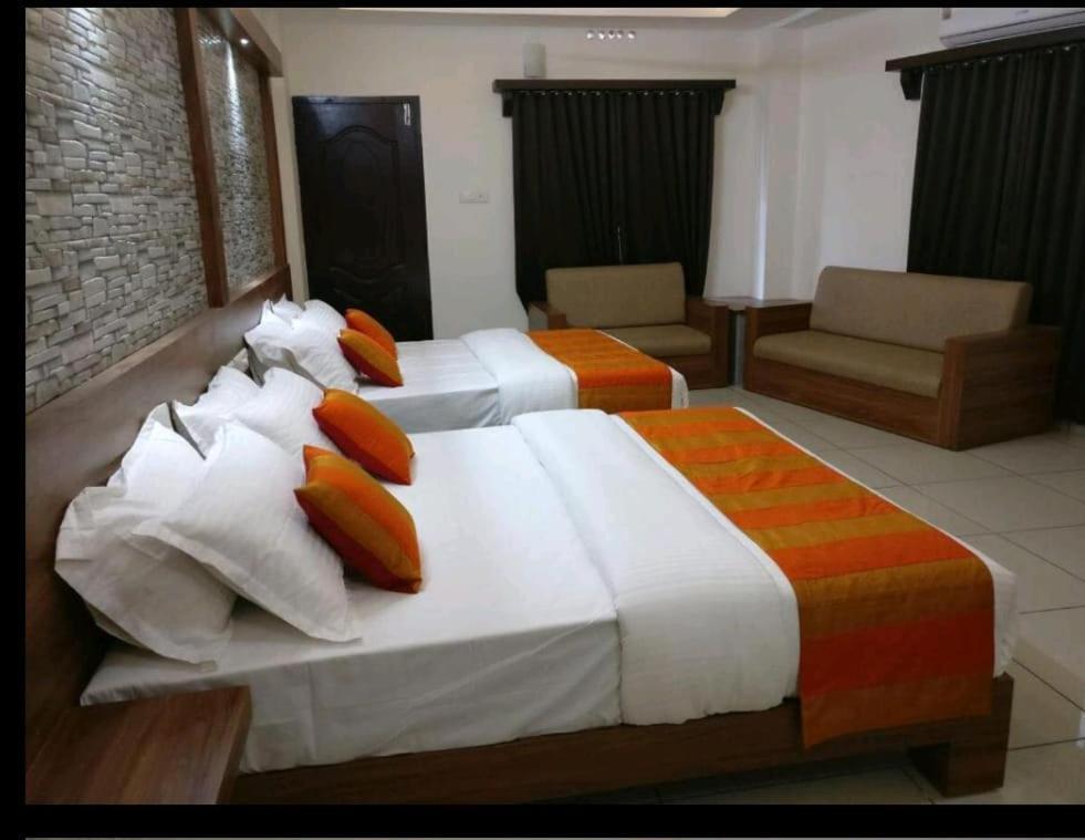 Capsule hotel Hisham *
