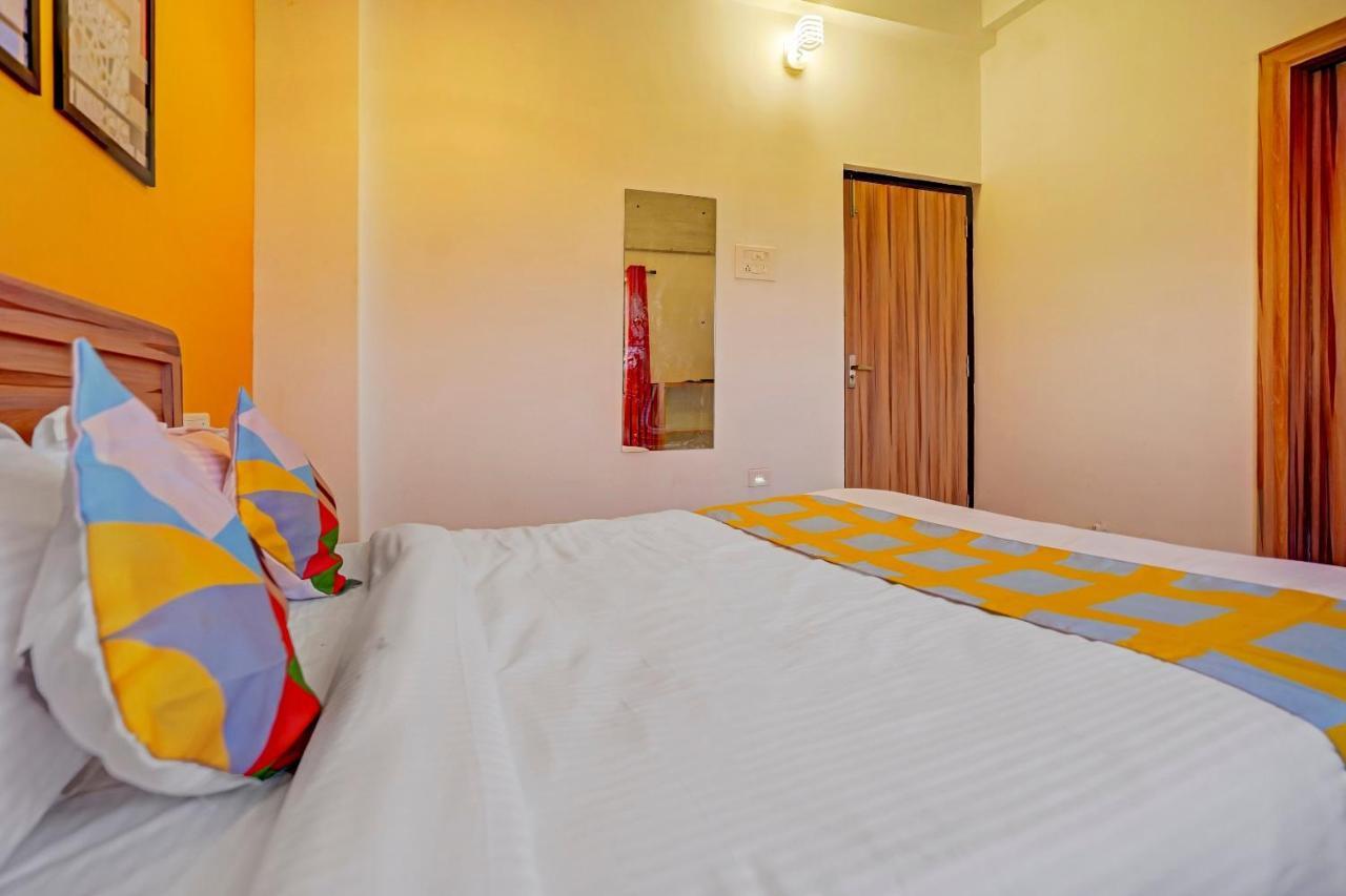 Guest house Oyo 79233 Hive Stays