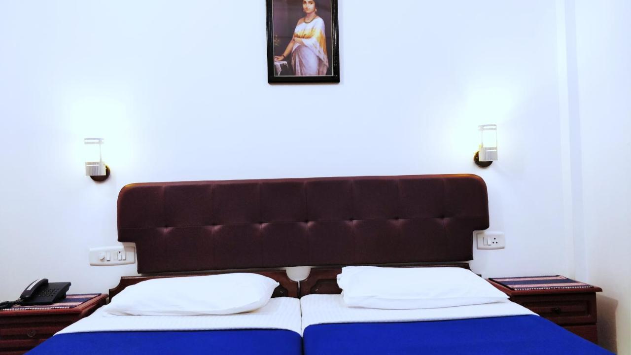 Hotel Jj 2*