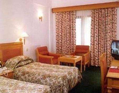 Abad Atrium Hotel Kochi