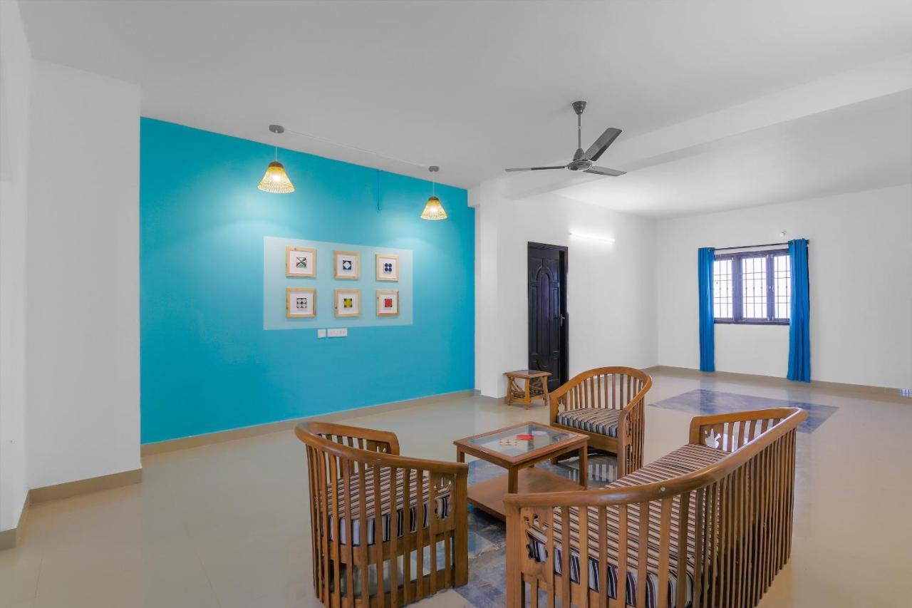 Oyo 79233 Hive Stays Guest house