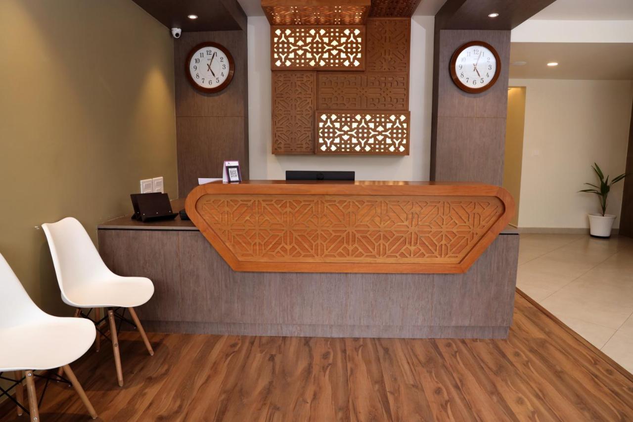 Lavender Infopark Hotel 3*