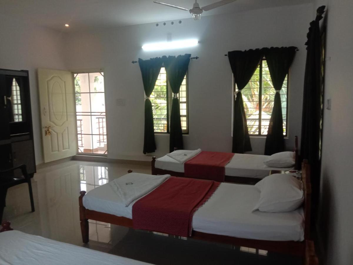 Coconut Grove * Kochi