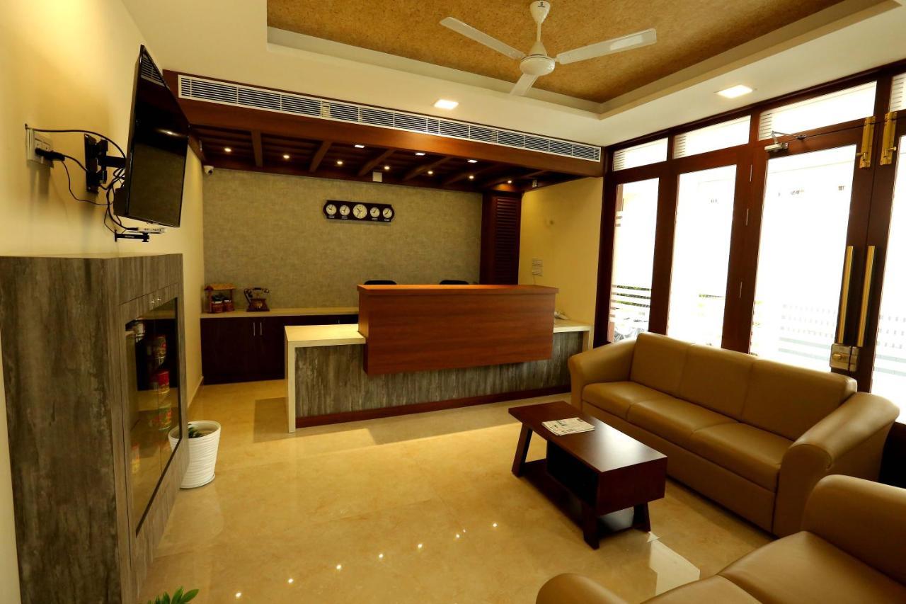 Hotel Kira Palace Residency Kochi