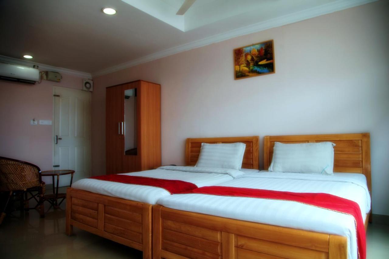 Tri-star Regency * Kochi