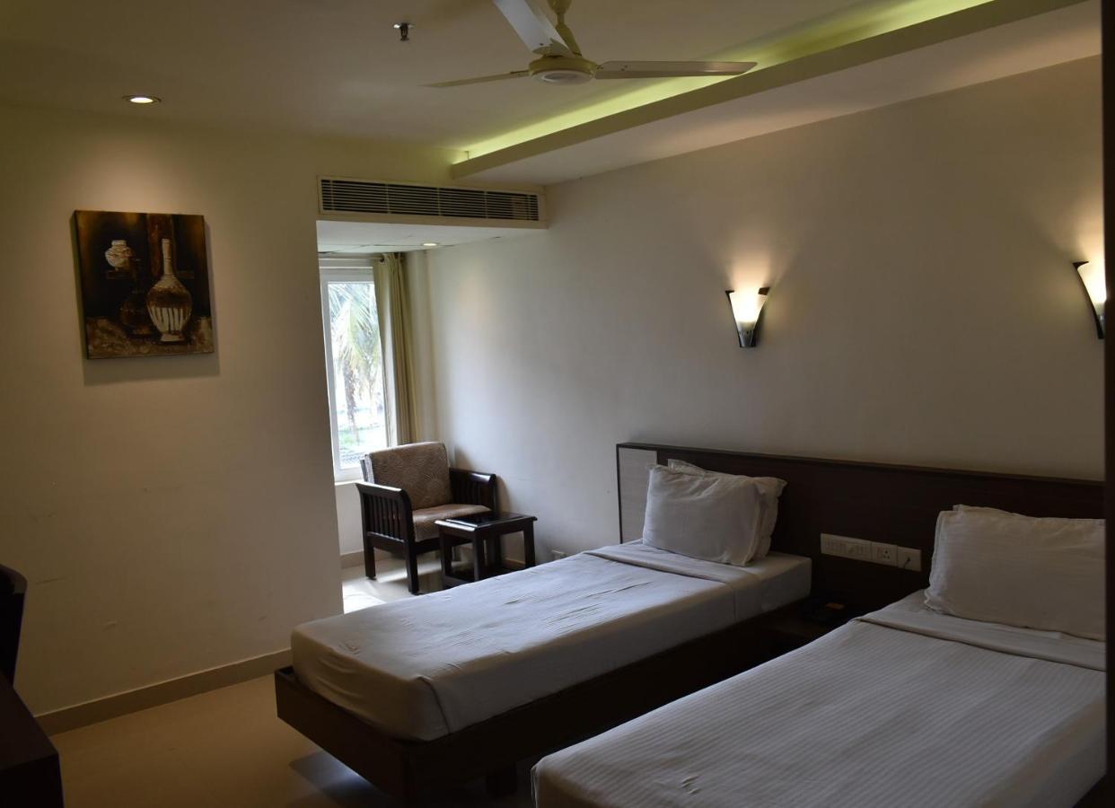South Regency, Ernakulam 3*