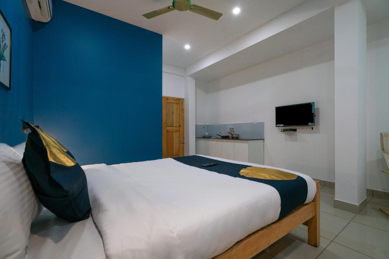 Oyo 82805 Famy 1 Bhk Kochi