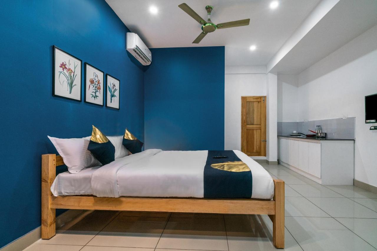Guest house Oyo 82805 Famy 1 Bhk Kochi