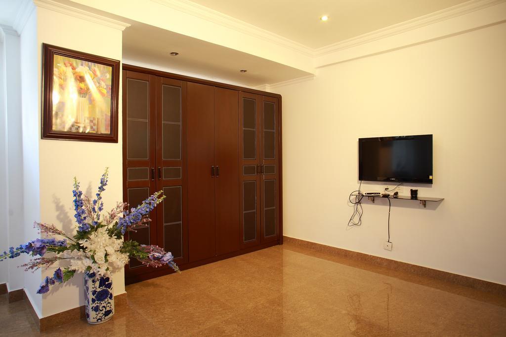 Phils' Residency & Banquets Hotel