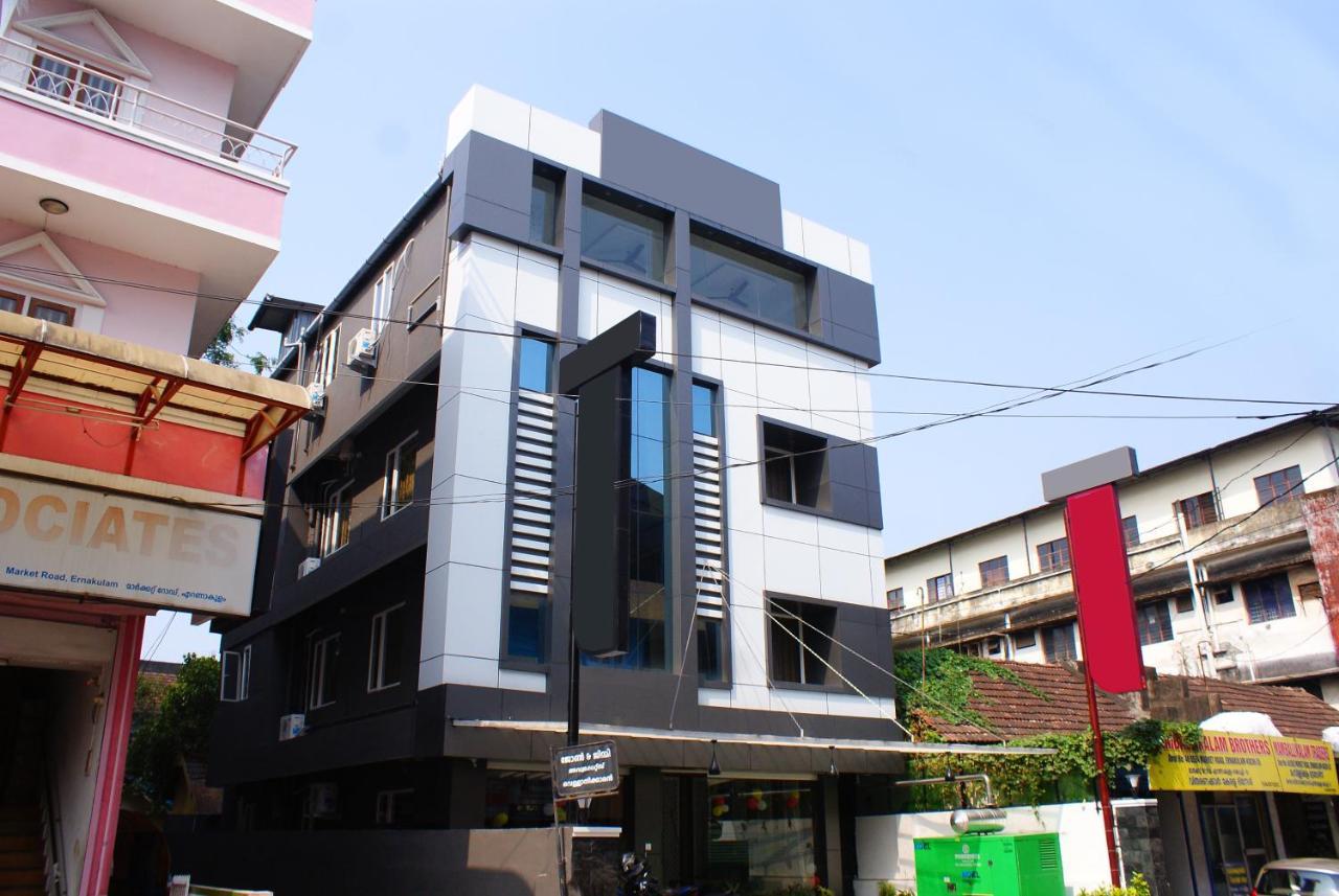 Collection O 8267 Galaxy Hotel Kochi