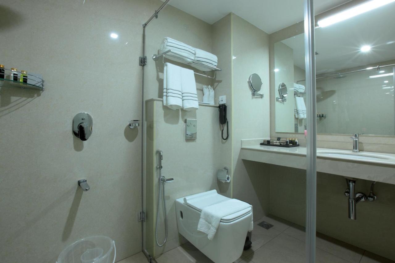Tribute Royale Hotel 4*